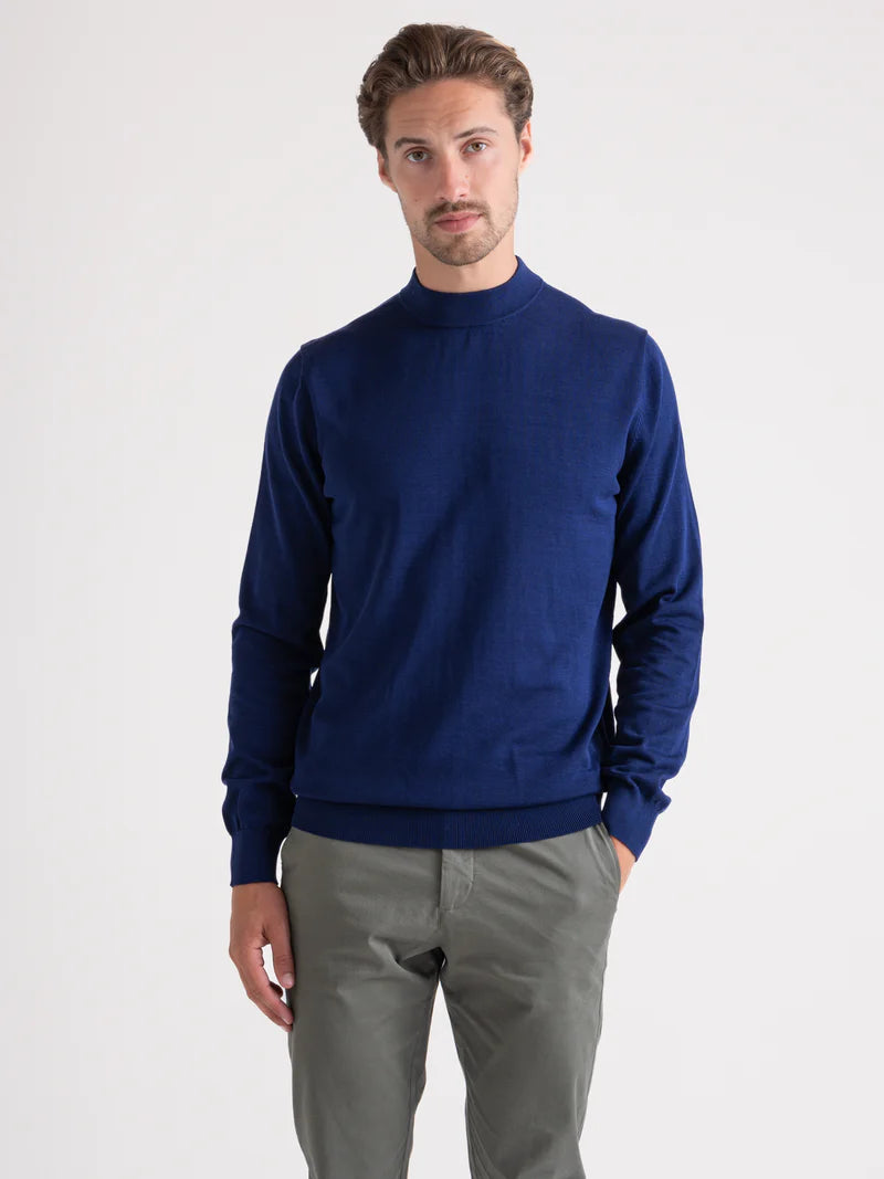 Lukas | Luxe Crewneck
